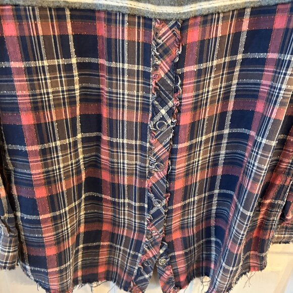 Free People We The Free Paneled Pink & Blue Plaid Shirt Size Medium - Picture 8 of 11